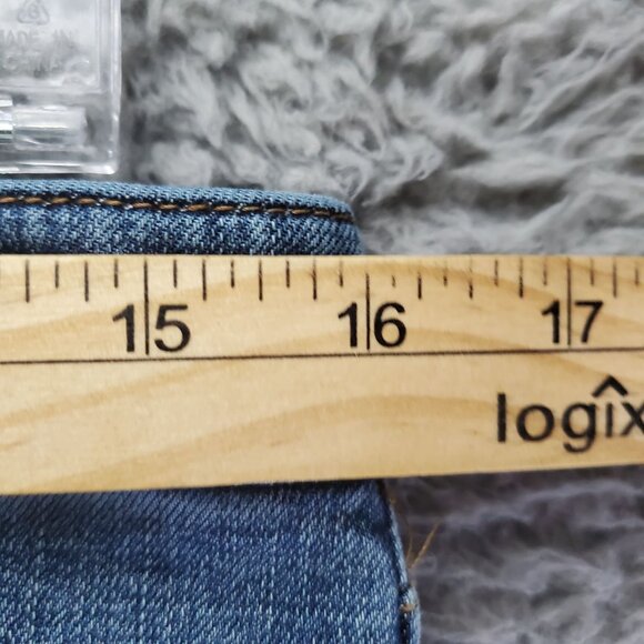 L.L. Bean Jeans Womens 10 Petite Blue Signature Straight Stretch Organic Denim - Picture 6 of 11